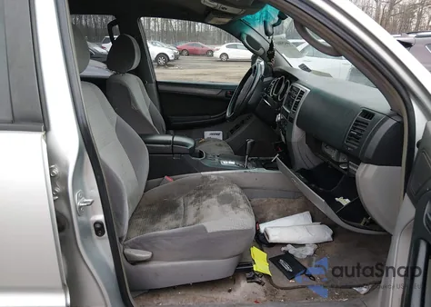 2004 Toyota 4Runner Sr5 V6 z USA, uszkodzony, nr VIN JTEBU14R340039713